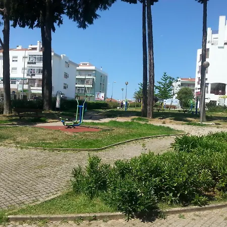 Isabel Dream Ii, 300m From The Train Appartamento *