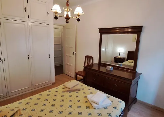 Isabel Dream Ii, 300m From The Train Apartment